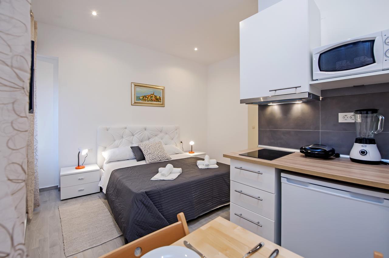 Garzoto Rooms And Studios Rovinj Exterior foto